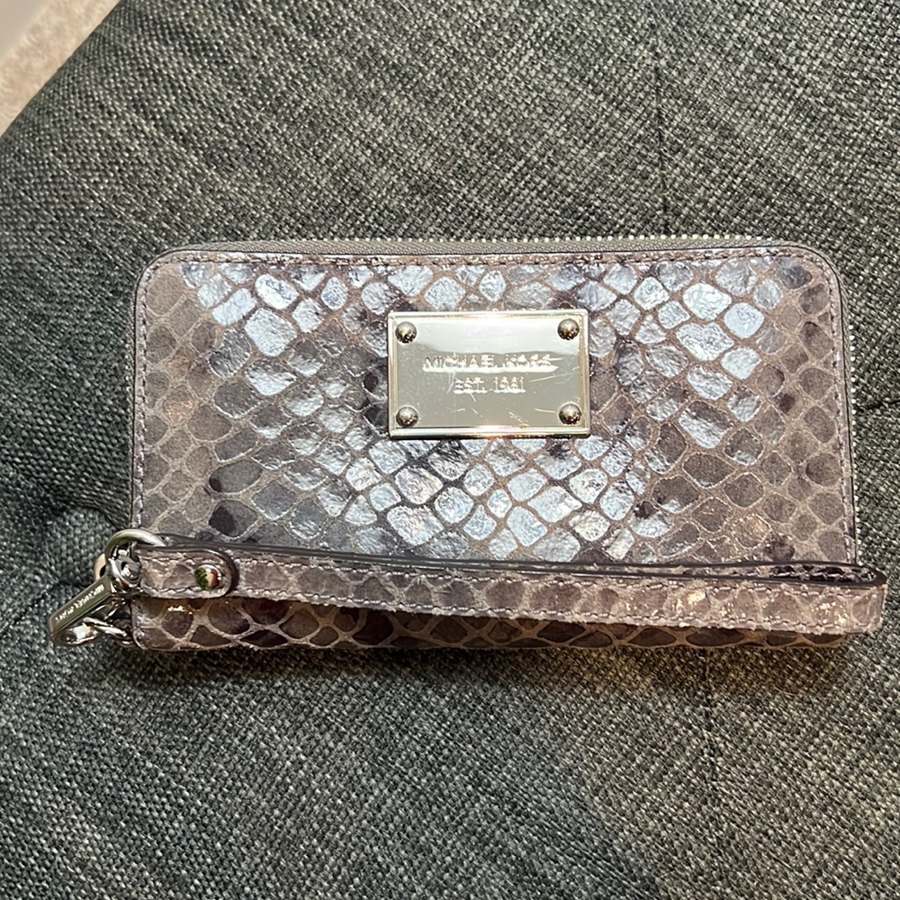Michael Kors Snake Skin Leather Wristlet/Wallet
